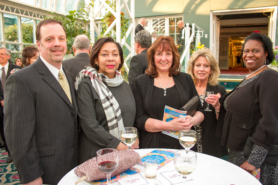%_tempFileNameGala_2014_039%
