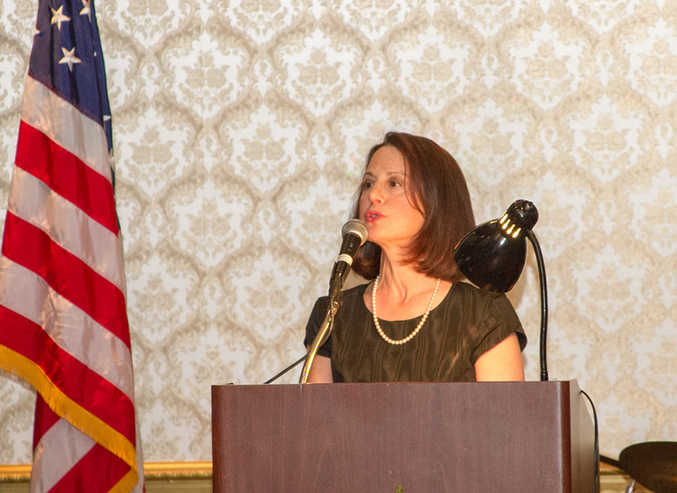 %_tempFileNameGala_2014_058%