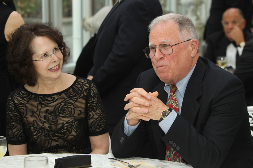 %_tempFileNameGala_2015_038%