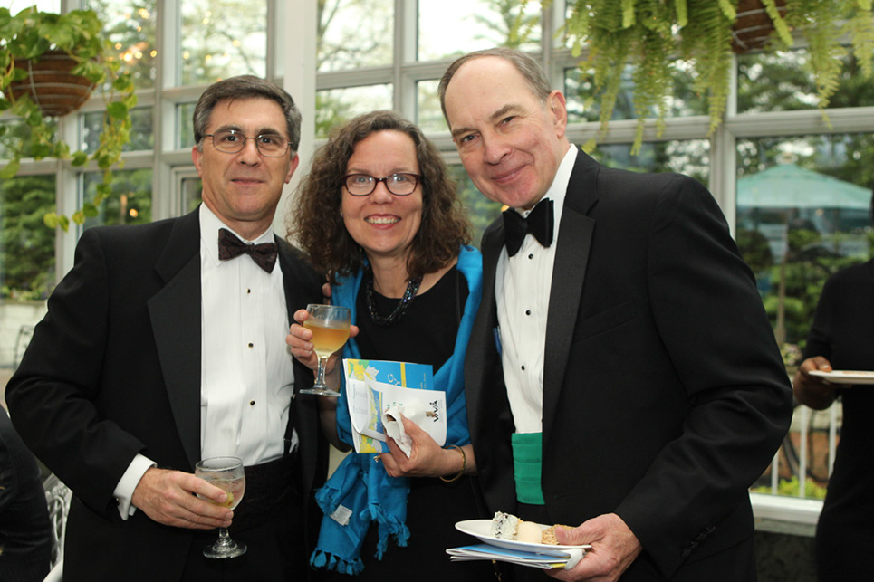 %_tempFileNameGala_2016_025%