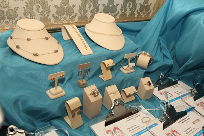 %_tempFileNameGala_2017_005%