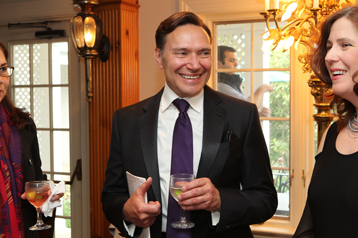 %_tempFileNameGala_2017_016%