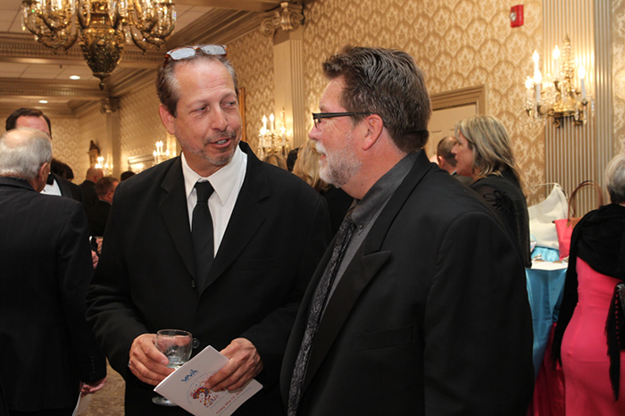 %_tempFileNameGala_2017_027%