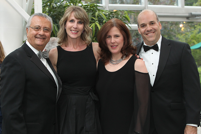 %_tempFileNameGala_2017_052%