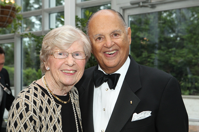 %_tempFileNameGala_2017_055%